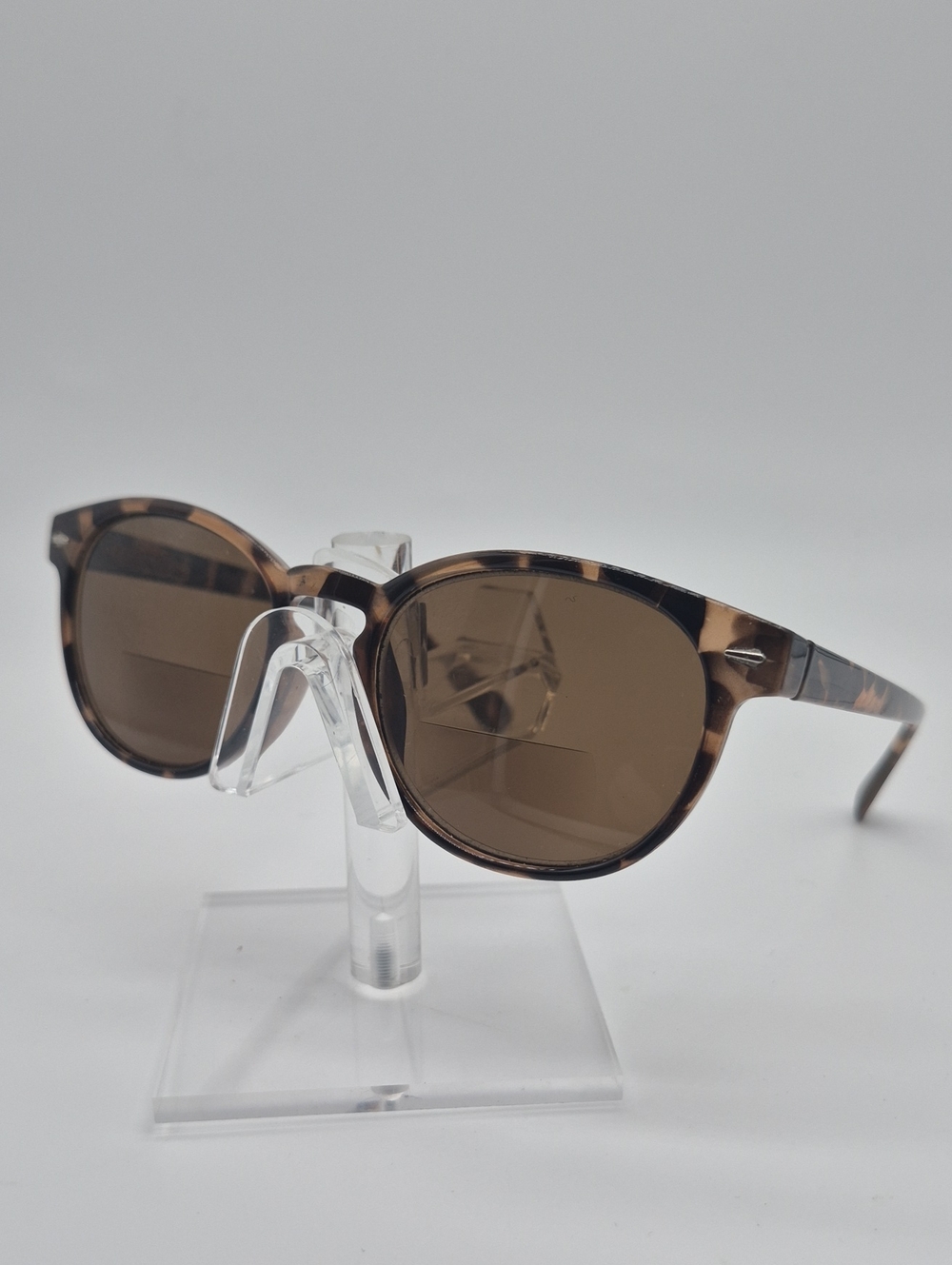 Madison Avenue Bifocal/Readers +2.0
